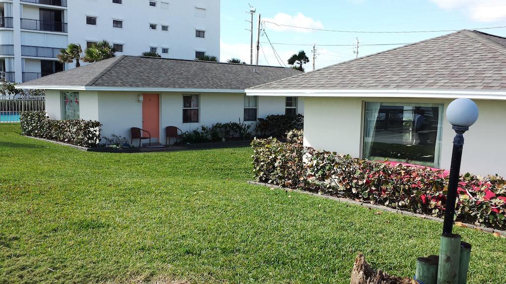Surf Studio Beach Resort Cocoa Beach Exterior photo