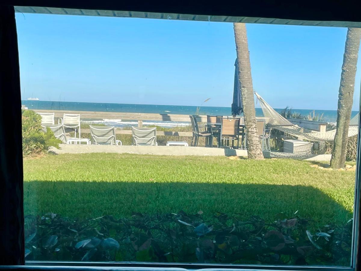 Surf Studio Beach Resort Cocoa Beach Exterior photo